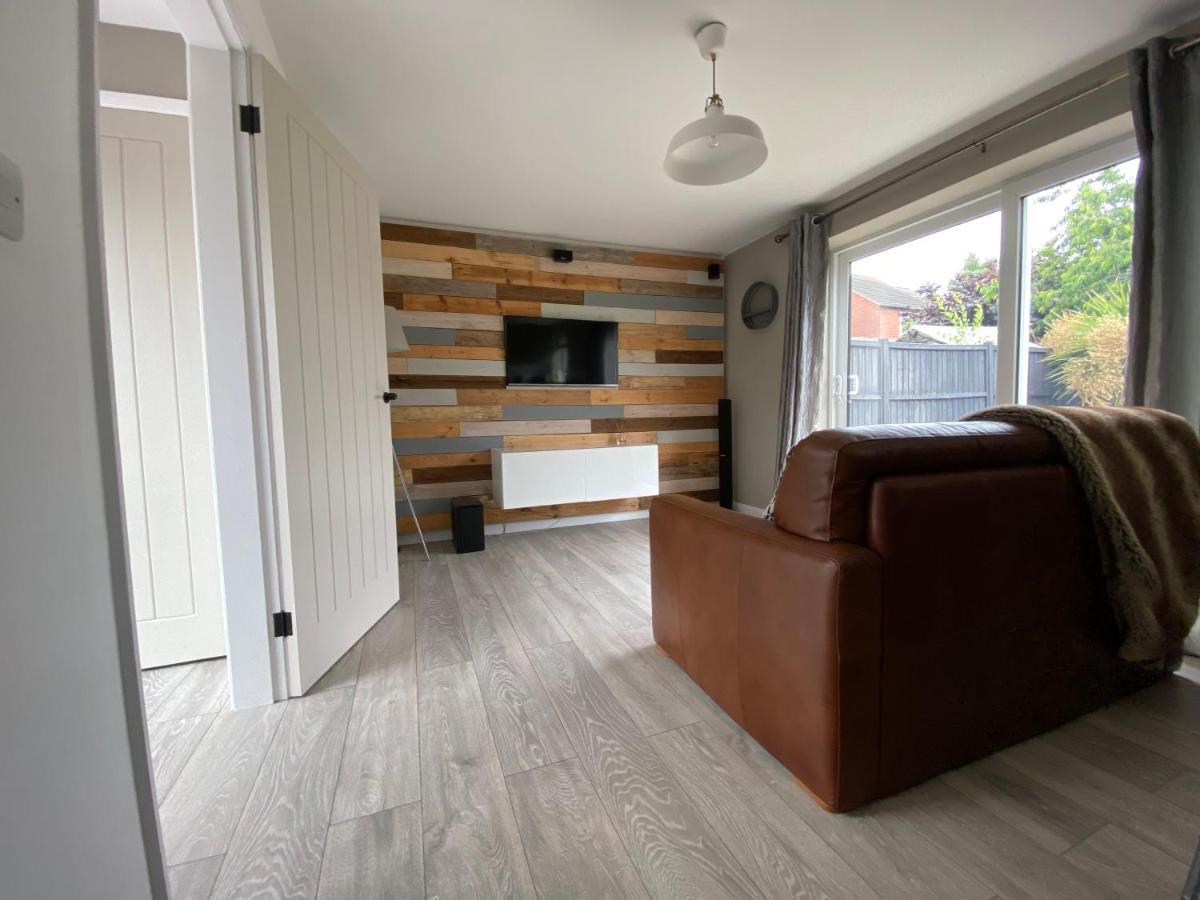 Comfortable Modern 1Bed House 5 Mins From Centre Линкольн Экстерьер фото